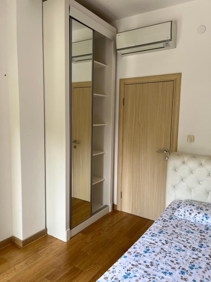 Apartamento Apartman Staklena Kula Budva Exterior foto